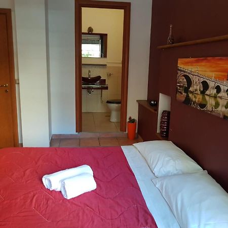 B&B Domus Ubaldi Roma Exterior foto