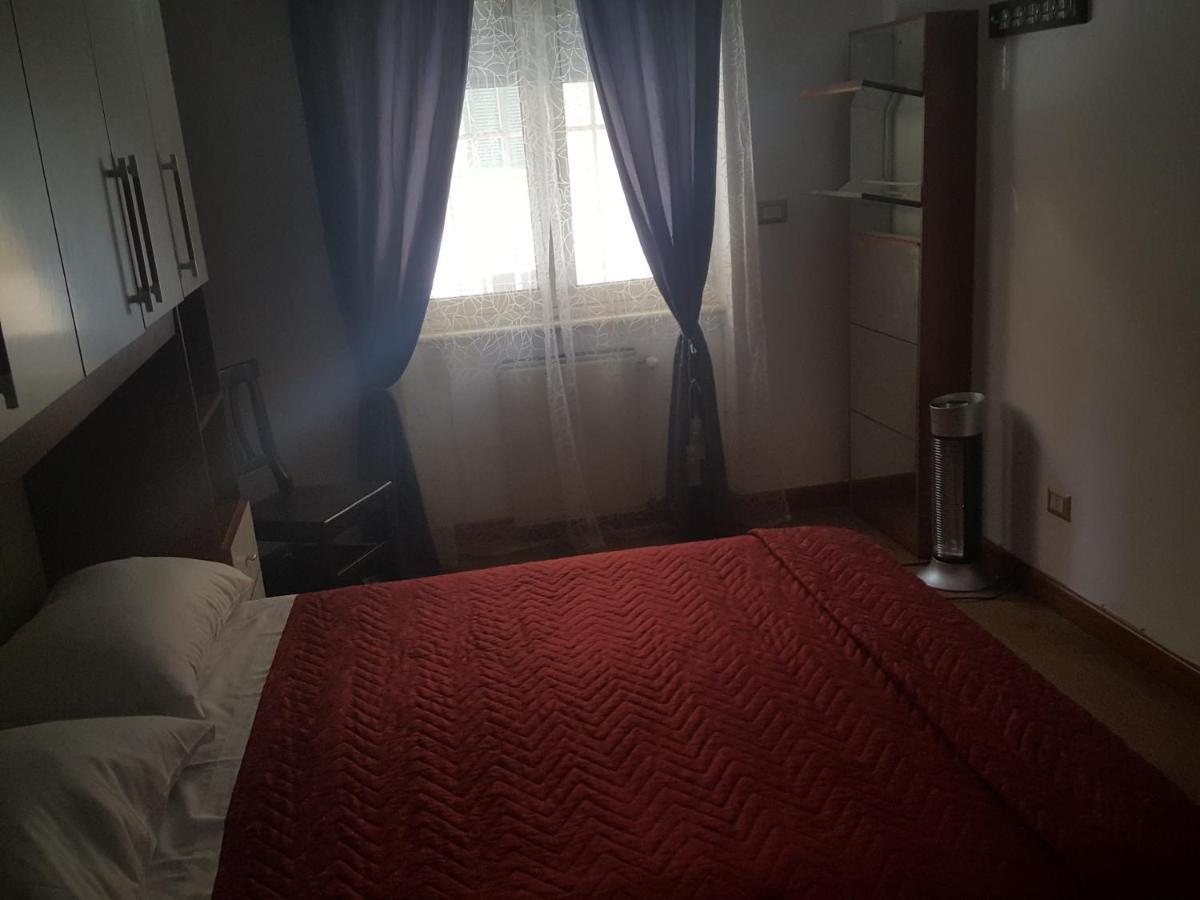 B&B Domus Ubaldi Roma Exterior foto