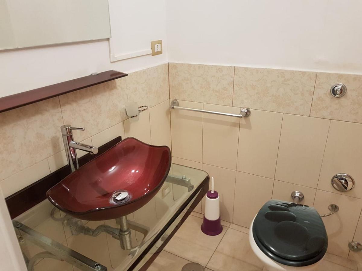 B&B Domus Ubaldi Roma Exterior foto