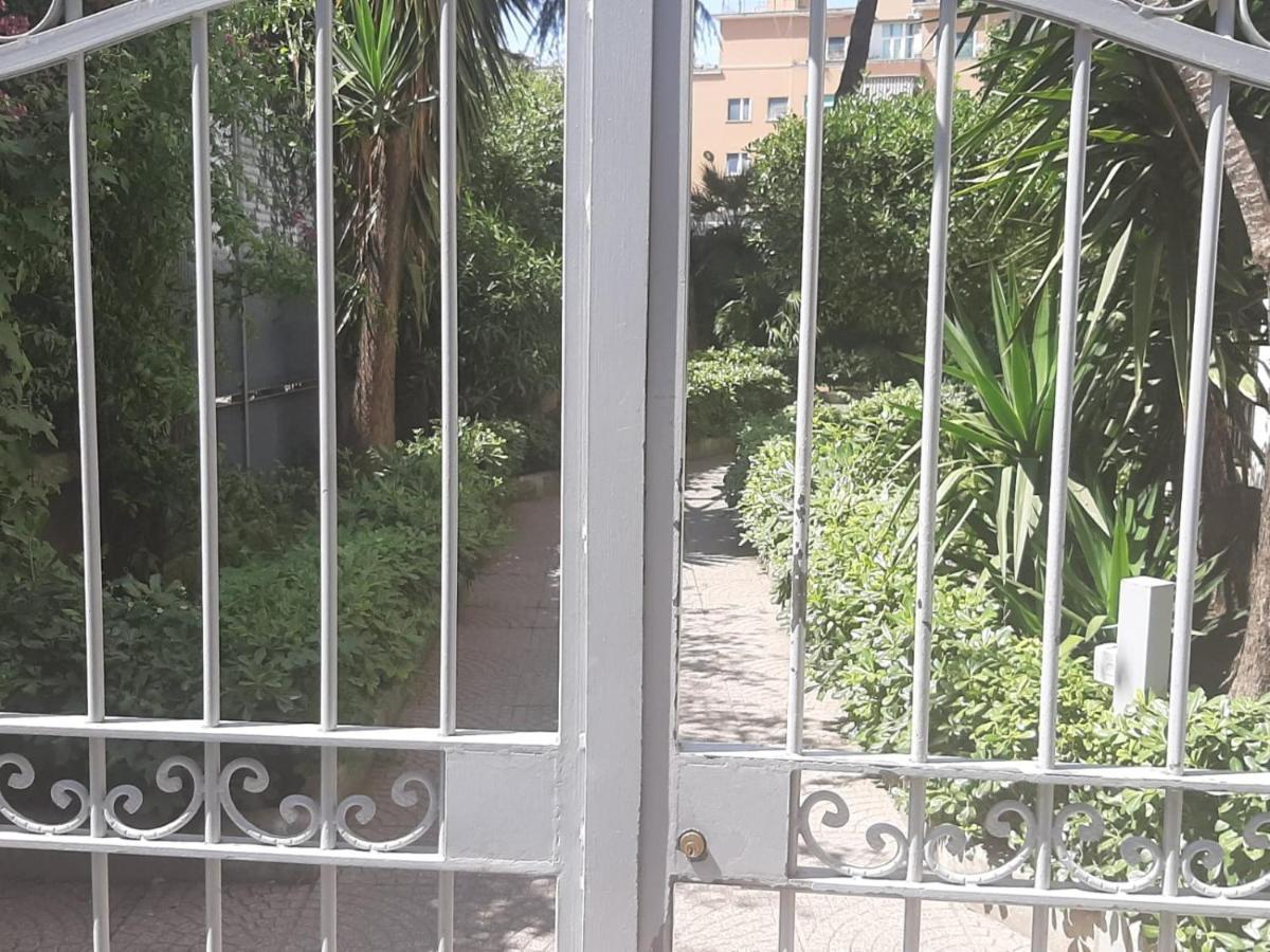 B&B Domus Ubaldi Roma Exterior foto